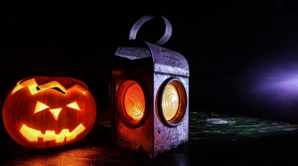 Halloween Decor That's Hazardous for Pets